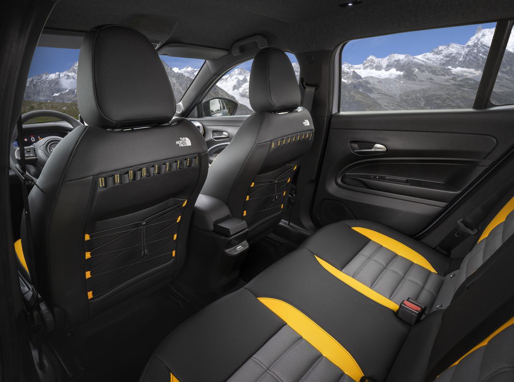 Ouverture des commandes de la nouvelle Jeep