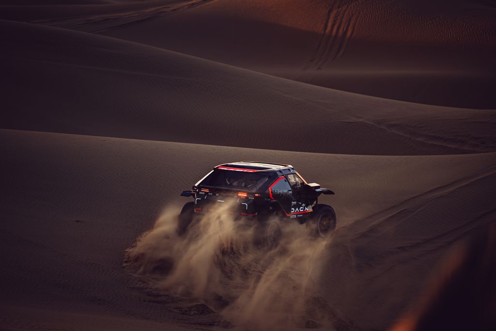 Les Dacia Sandriders au Rallye du Maroc